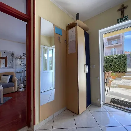 Malu Apartment